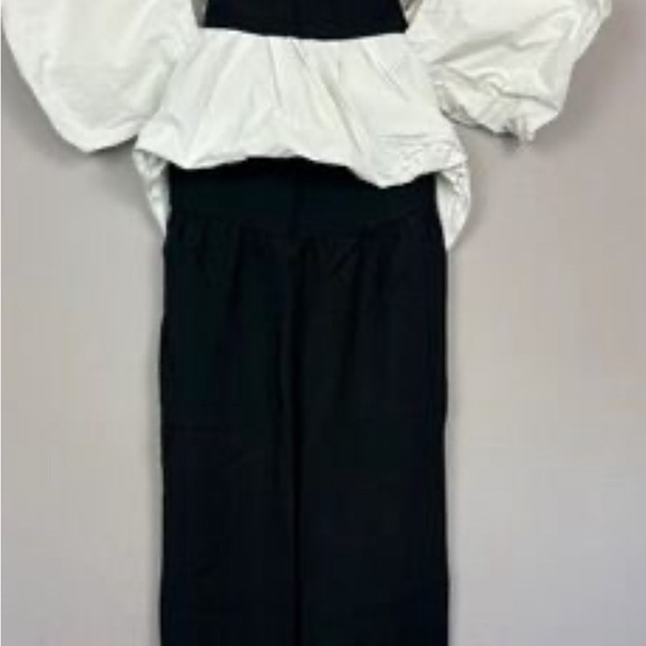 Chic Jumpsuit Dressy Romper from Zara Soft & so cute 4 Holiday Size 10 Brand New - Picture 3 of 4